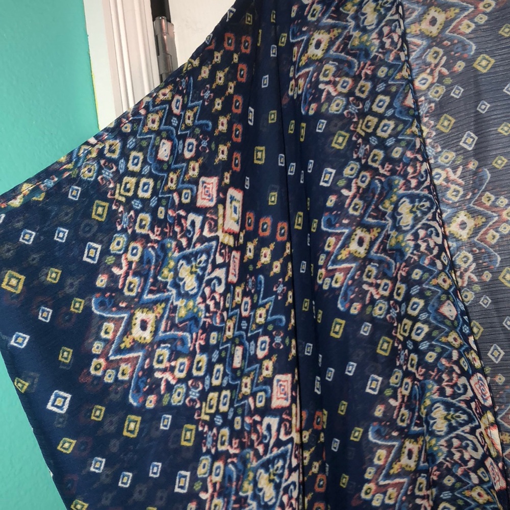 Kimono - Picture 2 of 4
